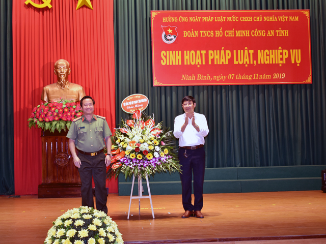 Công an tỉnh Ninh Bình tích cực hưởng ứng Ngày pháp luật nước Cộng hòa xã hội chủ nghĩa Việt Nam năm 2019