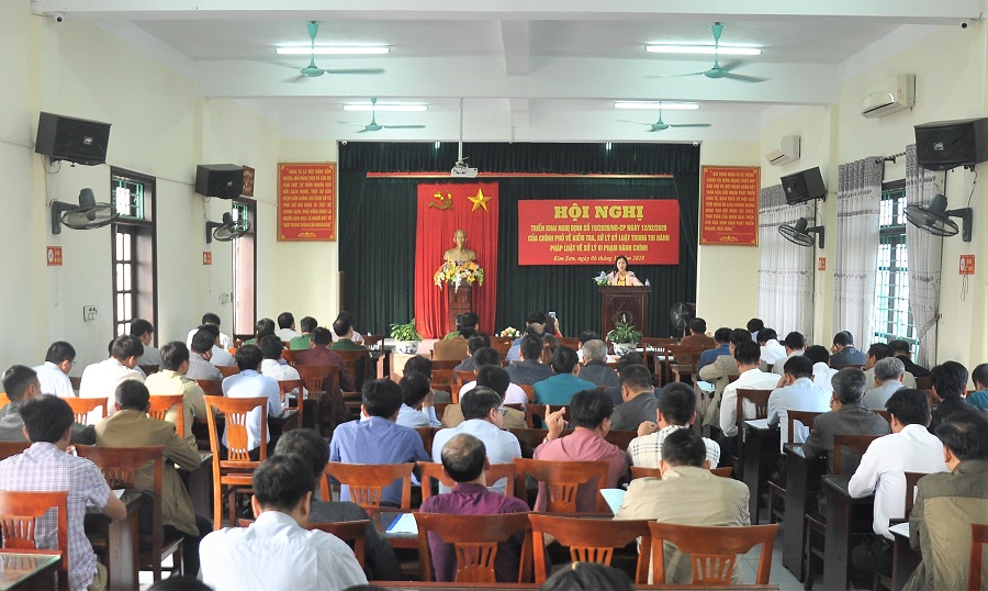 UBND huyện Kim Sơn tổ chức hội nghị triển khai Nghị định của Chính phủ về kiểm tra, xử lý kỷ luật trong thi hành pháp luật về xử lý vi phạm hành chính