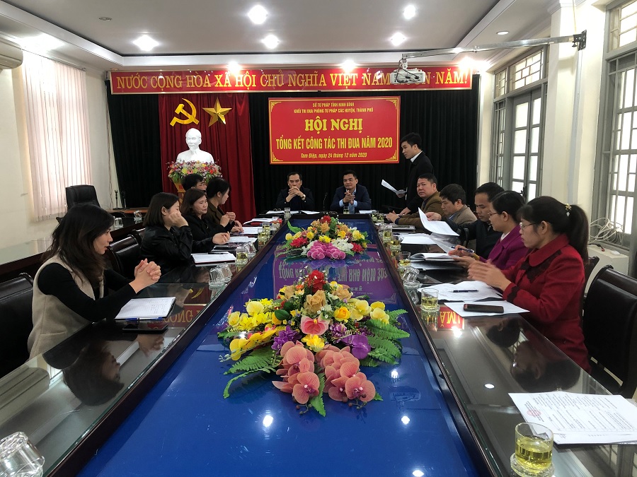Hội nghị tổng kết Khối thi đua phòng Tư pháp các huyện, thành phố  tỉnh Ninh Bình năm 2020